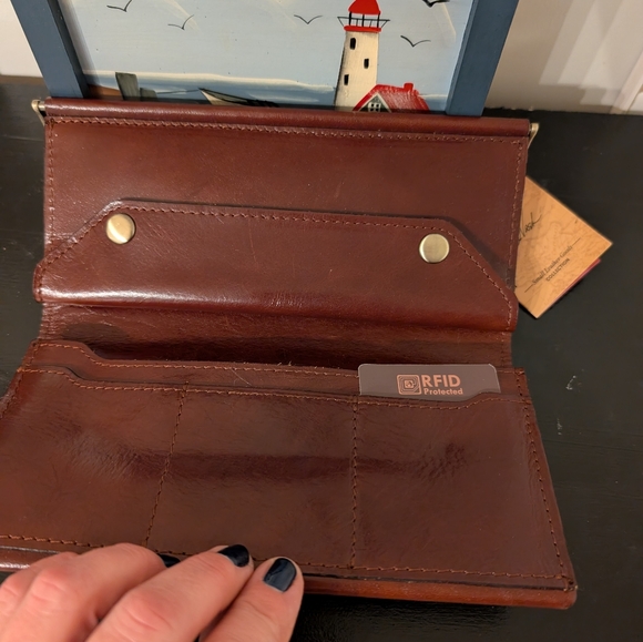 Patricia Nash Loxley Wallet. NWT. - Picture 8 of 8